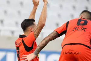 Τρία γκολ, τρεις σκόρερ και... άνετα το πρώτο τρίποντο! (φώτος)