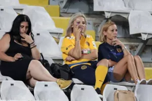 Τρία γκολ, τρεις σκόρερ και... άνετα το πρώτο τρίποντο! (φώτος)