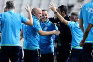 Πρεμιέρα με το... αριστερό/ Ήττα - ΣΟΚ για το ΑΠΟΕΛ (Φώτος)