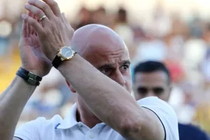 Ιδανική "επιστροφή" στο "Παπαδόπουλος" και εύκολο τρίποντο! (φώτος)
