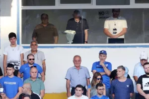 Ιδανική "επιστροφή" στο "Παπαδόπουλος" και εύκολο τρίποντο! (φώτος)