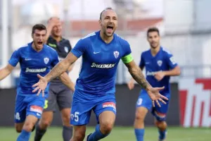 Ιδανική "επιστροφή" στο "Παπαδόπουλος" και εύκολο τρίποντο! (φώτος)