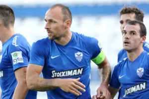 Ιδανική "επιστροφή" στο "Παπαδόπουλος" και εύκολο τρίποντο! (φώτος)