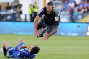 Ιδανική "επιστροφή" στο "Παπαδόπουλος" και εύκολο τρίποντο! (φώτος)