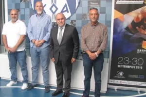 (Φώτος) Συνάντηση Χαραλάμπους με Μιχαηλίδη 
