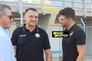 Συνάντηση και πολλά χαμόγελα (φώτος)