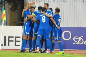 ΑΝΟ/Συνοδεία παικτών