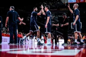 Η πιο μεγάλη ώρα της Ελλάδας είναι τώρα!