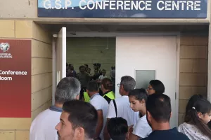 Κάρτα φιλάθλου, στο... παρά πέντε