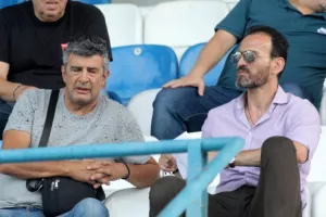 Είδε Μπουζούκη και Καμπετσή ο Νταμπίζας