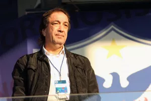 Μάθαμε ότι συζητήθηκε...