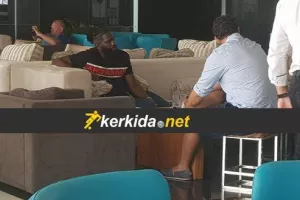 ΥΠΟΓΡΑΦΕΙ ο παικταράς!
