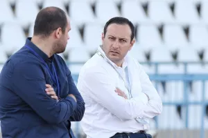 ΤΣΟΚΚΟΣ: "Δεν είναι ο Τράττος που χαϊδεύει αυτιά/Κάποιοι έχουν σκοπό ζωής το επόμενο συμβόλαιο..."