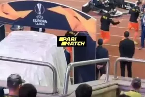 (ΒΙΝΤΕΟ) Είσοδος ΑΠΟΕΛ με... αποδοκιμασίες