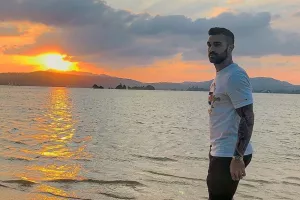 Φώτο και μήνυμα