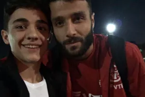 SELFIE με Οκριασβίλι