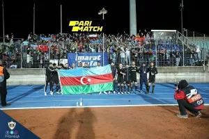 Καλημέρα με σημαίες Αζερμπαϊτζάν και... τουρκίας