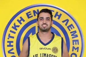 ΝΕΟΤΕΡΟ για Μονιάτη