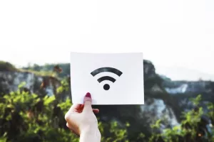 ΕΔΩ (Δωρεάν Wifi/Κύπρος)