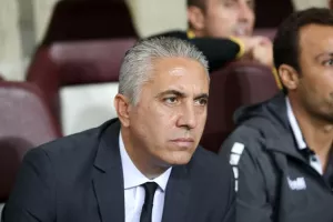  Με τετράδα στην άμυνα κόντρα στον Βόλο