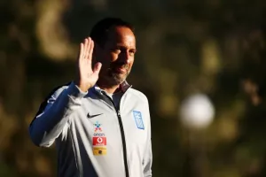 Εκπλήξεις από τον Φαν'τ Σιπ ενόψει Βοσνίας