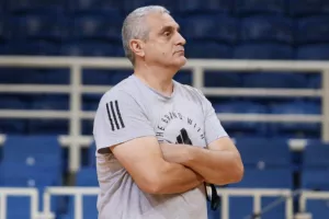 «Η Εφές είναι ομάδα με όλη τη σημασία της λέξης, κομβικοί Μίτσιτς - Λάρκιν»