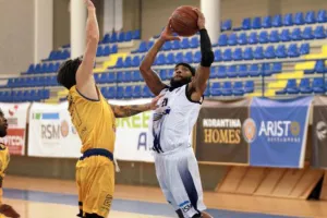 Εντός έδρας νίκη για τον ΑΠΟΠ επί της ΑΕΛ (φώτος)