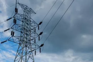 Black-out σε περιοχές Παγκύπρια λόγω κεραυνού!