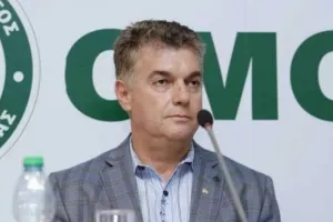 Παπασταύρου: "O κ. Μιχαηλίδης φαίνεται ότι έχει κοντή μνήμη"