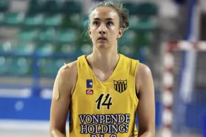 Paige Cashin, πόσα θες να μας τρελλάνεις;!