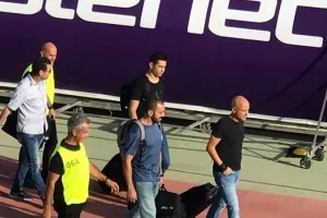Άφιξη διαιτητών στο "Σ. Κυριακίδης" (φώτος)