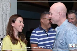 (Φώτος/Ομόνοια) Δείπνο στη Λάρνακα 