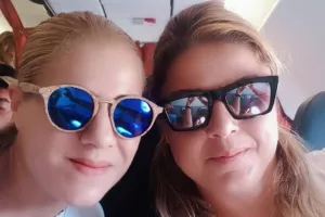 ΑΠΟΣΤΟΛΗ για Χρύσω και Άντρη