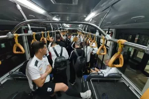 (ΦΩΤΟΣ) ΠΕΤΑΞΕ... με ΤΡΙΠΟΝΤΟ στις αποσκευές