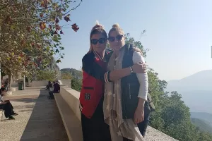 ΑΠΟΣΤΟΛΗ για Χρύσω και Άντρη