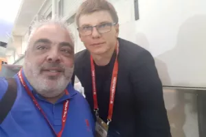 ΤΥΧΕΡΟΣ Andrey Arshavin!