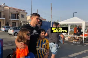 ΝΙΚ/ Πρώτος και... αποθέωση!