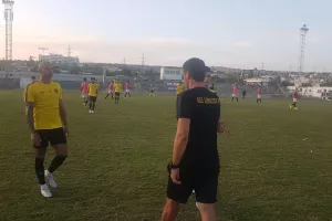 (ΦΩΤΟΣ) ΕΞΑΡΑ η ΑΕΛ! 