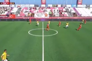 Προκλητικός τούρκος αθλητής του Socca World Cup (φώτο) 