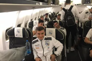 (ΦΩΤΟΣ) ΠΕΤΑΞΕ... με ΤΡΙΠΟΝΤΟ στις αποσκευές