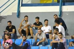 (ΦΩΤΟΣ) Παίκτες και Τιμούρ στις κερκίδες