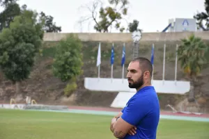 (ΦΩΤΟΣ) Συνέχισε για Καρμιώτισσα 