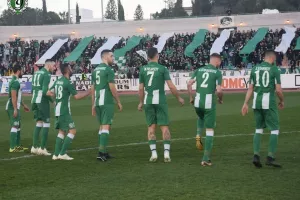 ΘΥΡΑ 9: "Κάνουμε απόβαση στην πράσινη Πάφο"
