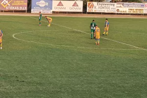 (ΦΩΤΟΡΕΠΟΡΤΑΖ) Αναγέννηση - ΑΠΟΕΛ Κ19