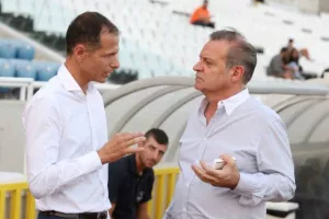 Mεταγραφικό; (ΑΠΟΕΛ)