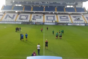 Συγκάτοικοι στην κορυφή... με ισοπαλία (φώτος)