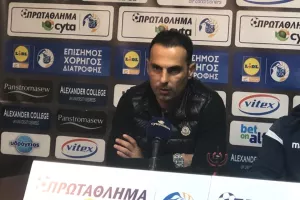 ΠΟΥΡΣΑ/"Τυχερό το ΑΠΟΕΛ-Όταν μπήκε ο Τάμαρι..."
