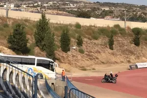 Ομόνοια/Άφιξη στο "Στέλιος Κυριακίδης" (φώτος/βίντεο)