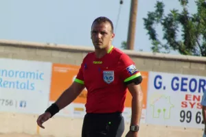 Οι διαιτητές στην Επίλεκτη