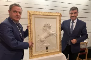 ΔΩΡΟ στο ΑΠΟΕΛ